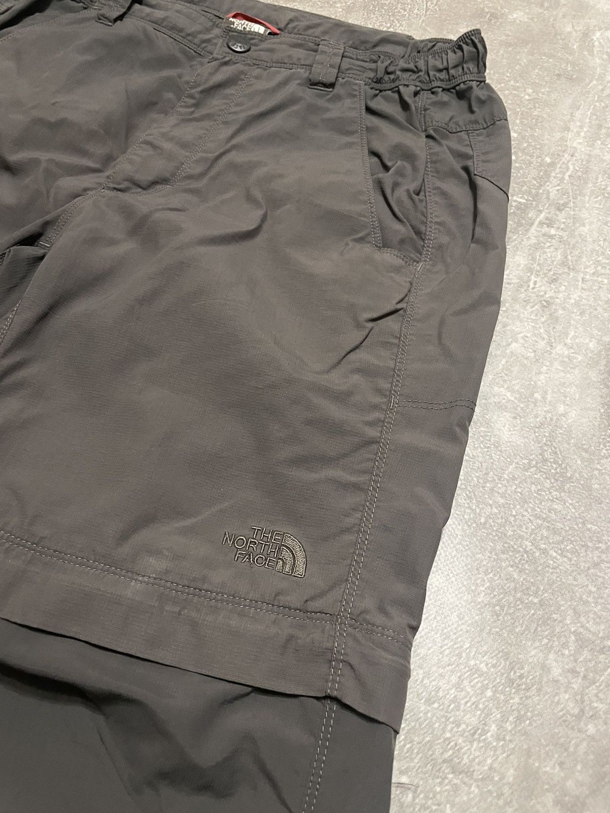 The North Face Vintage The North Face Transformer Track Pants Size US 30 / EU 46 - 4 Thumbnail
