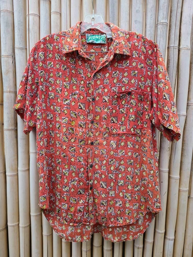 Designer Hawaiian Unisex Small Button Down Collared Shirt Pioneer Size US S / EU 44-46 / 1 - 6 Thumbnail
