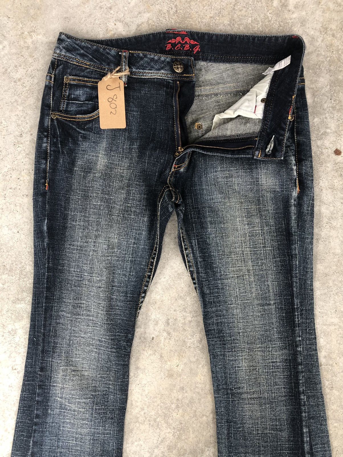 If Six Was Nine Japanese BCBG Flared Jeans Distressed Jeans Size US 32 / EU 48 - 3 Thumbnail