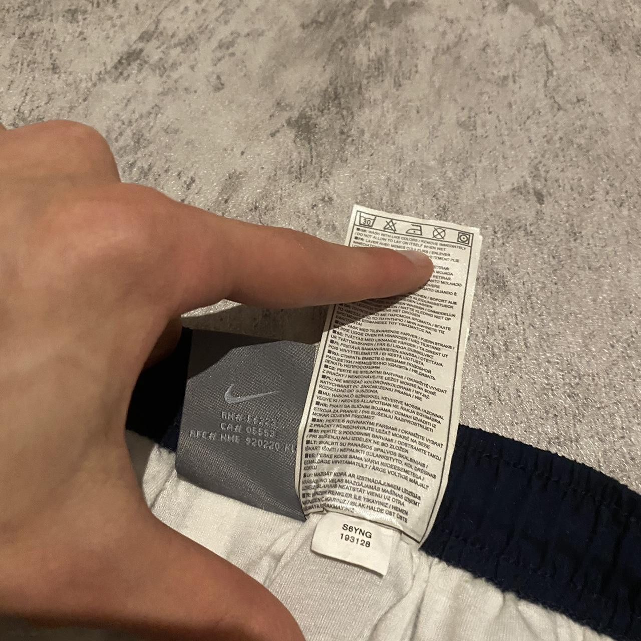 Nike 2000s Nike y2k Navy and white Nike track pants Baggy Size US 34 / EU 50 - 6 Thumbnail