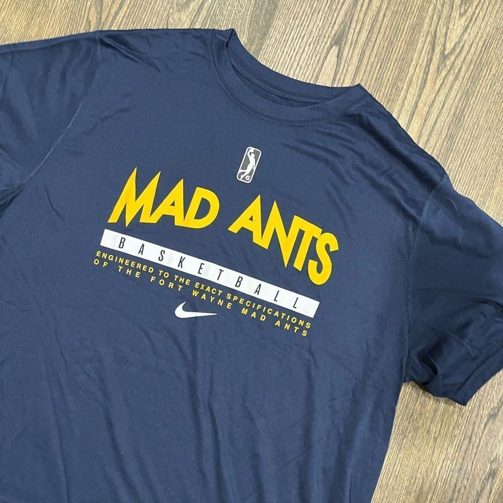 Nike NWOT Nike Womens Dri-Fit WNBA Fort Wayne Mad Ants T-Shirt XL Size XL / US 12-14 / IT 48-50 - 2 Thumbnail