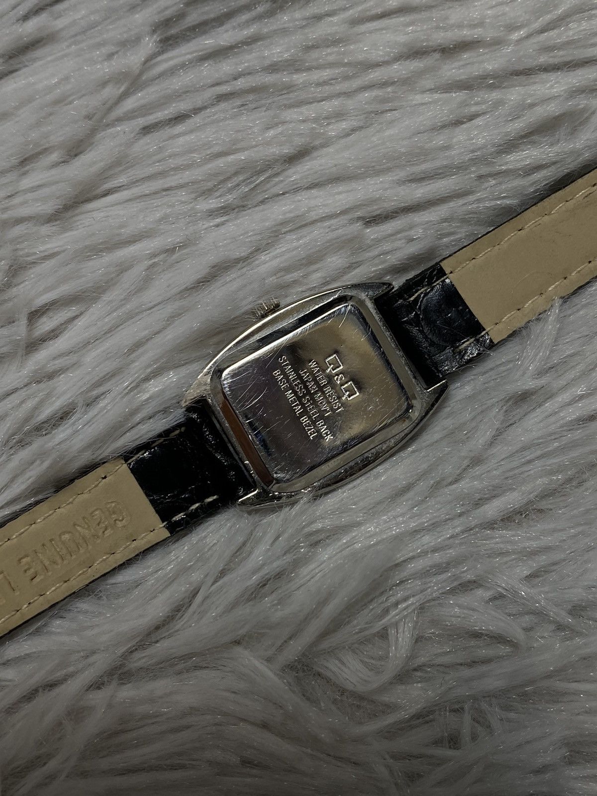 Jewelry Retro Q&Q Black Quartz Watch - Japanese Brand Size ONE SIZE - 8 Thumbnail