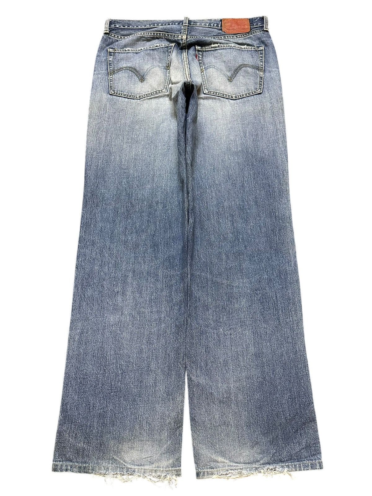 Levi's Vintage 90s Levis 502 Blue Faded Wash Style Baggy Jeans Size US 33 - 2 Thumbnail
