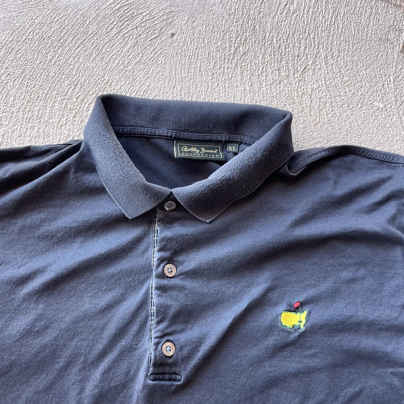 Vintage Masters Shirt Bobby Jones Polo Men XL Black Performance Stretch Golf Tournament Logo Embroidered Short Sleeve Collared Sports Classic Mens Size US XL / EU 56 / 4 - 3 Thumbnail