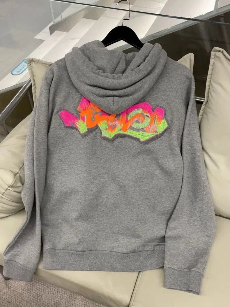 Louis Vuitton Gray Casual Zip Hoodie with Logo Patch . Size US M / EU 48-50 / 2 - 2 Thumbnail