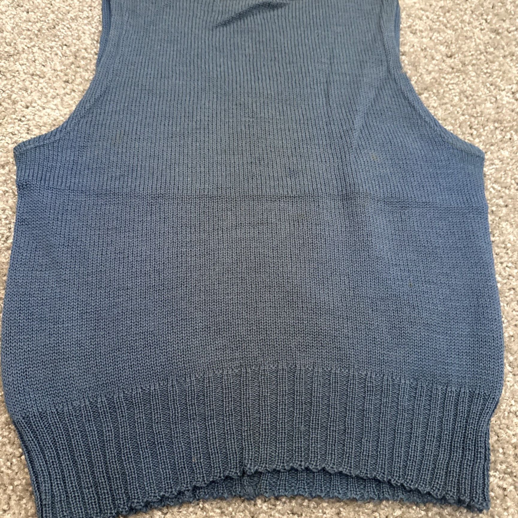 Vintage VINTAGE Brentwood Sweater Vest Shirt Unisex Adults Small Blue Acrylic V-Neck Sleeveless 90s Classic Outdoor Prepper/Preppy Winter Fall Spring Size US S / EU 44-46 / 1 - 7 Thumbnail