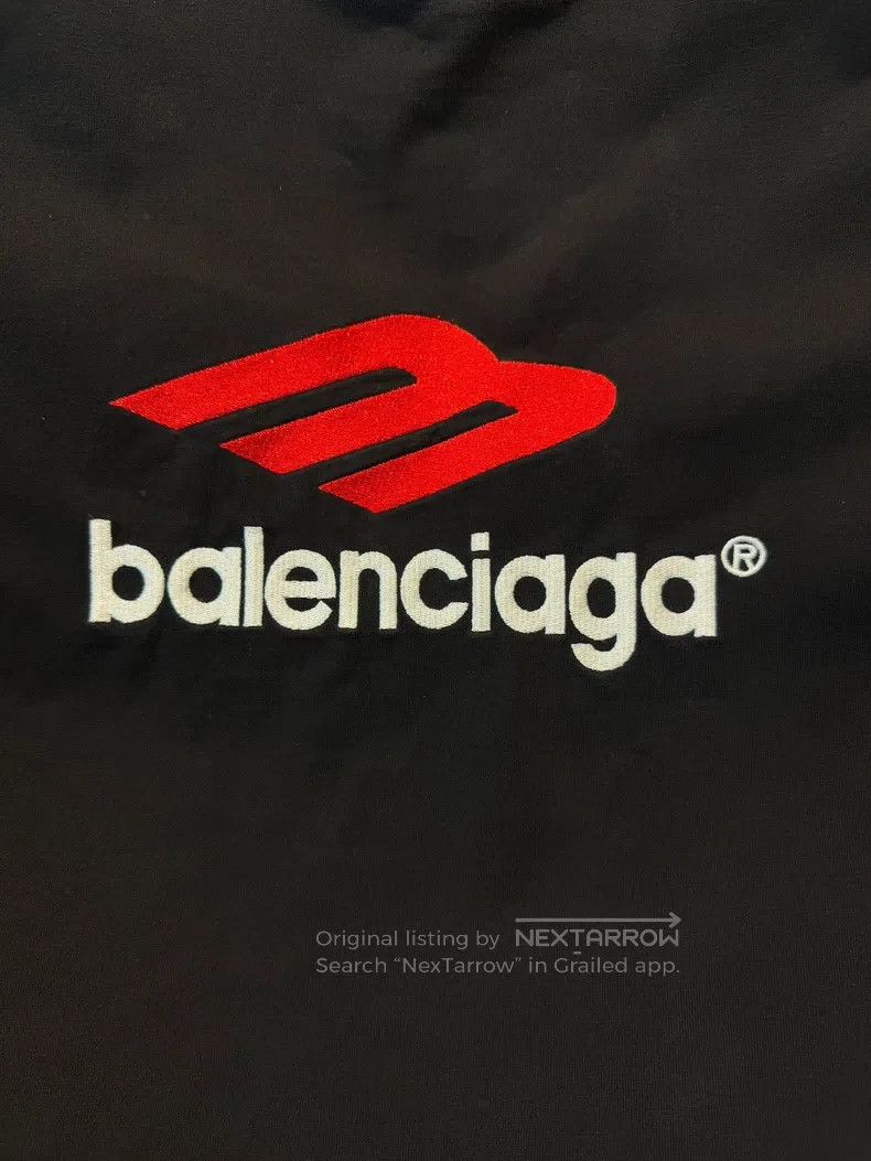 Balenciaga Balenciaga Embroidered Logo Black Round Neck Short Sleeve Size US M / EU 48-50 / 2 - 7 Thumbnail