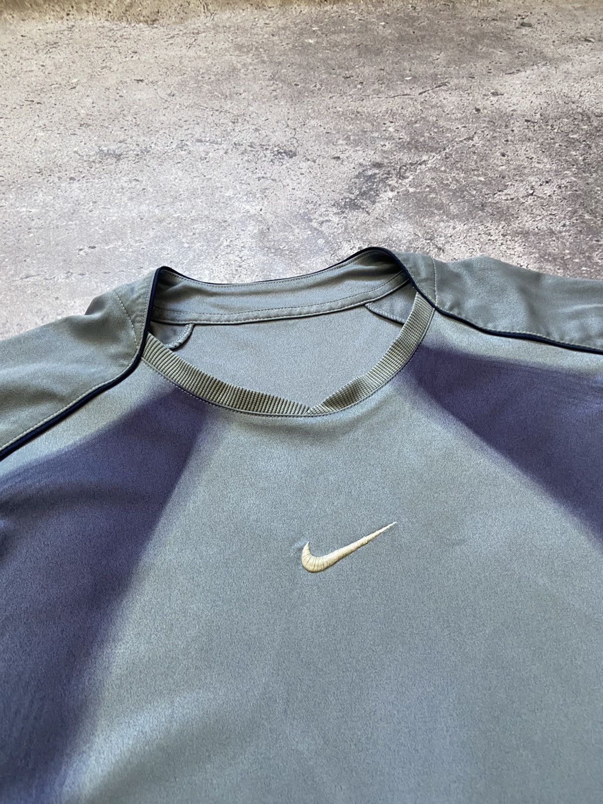Nike Vintage Y2K Nike Total 90 Jersey Tee Shirt Size US XL / EU 56 / 4 - 2 Thumbnail