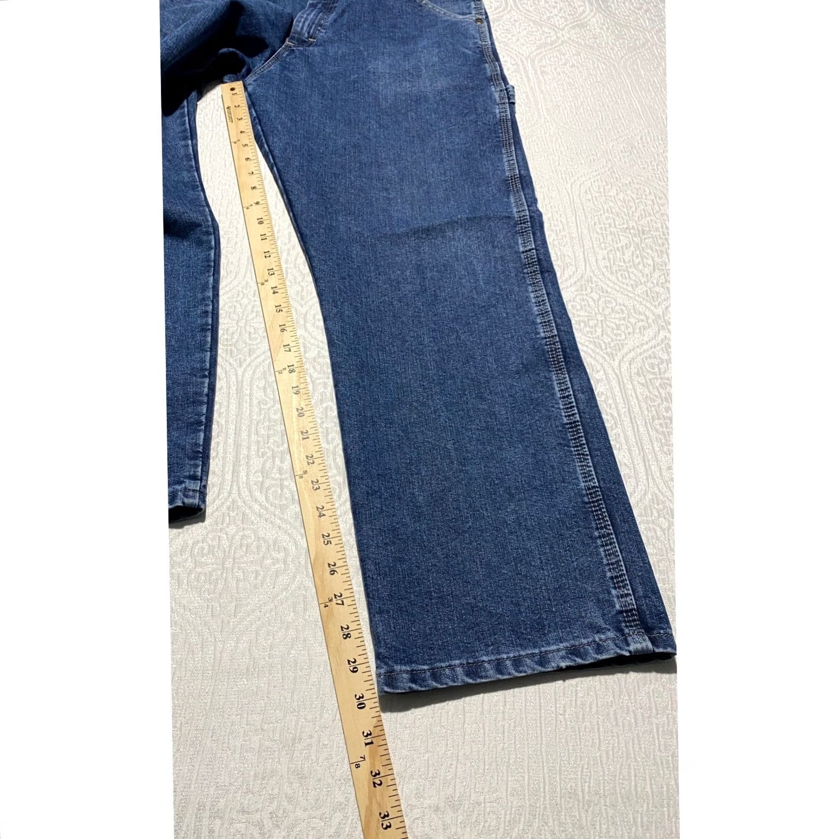 Wrangler Wrangler Jeans Carpenter 34x30 Blue Medium Wash Denim Relaxed Fit Utility Pockets Logo Men Regular Inseam 30 Cargo Pocket Workwear Size US 34 / EU 50 - 5 Thumbnail