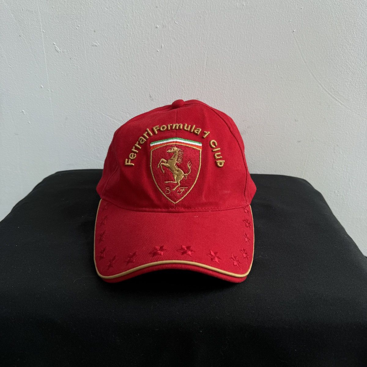 Ferrari Ferrari Vintage Hat Racing Hype Rare Logo Streetwear Cap Size ONE SIZE - 1 Thumbnail