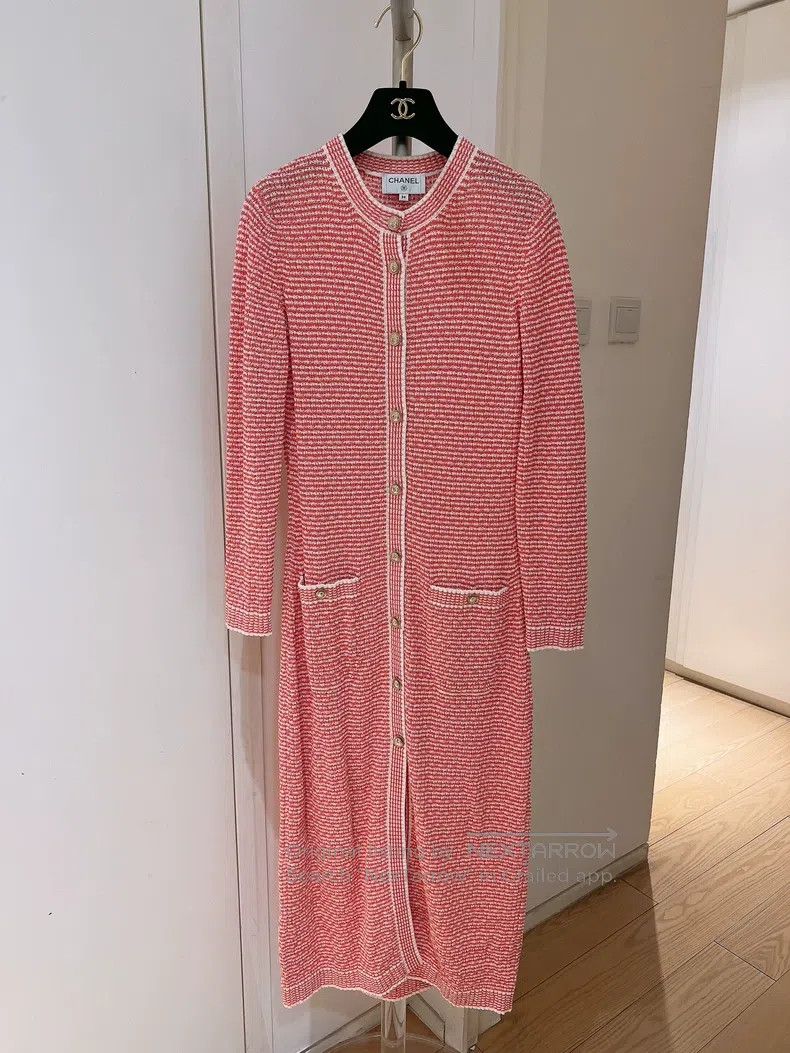 Chanel Chanel 21C Early Spring Vacation Series Red and White Knit Size XXS / US 00 / IT 34 - 1 Thumbnail