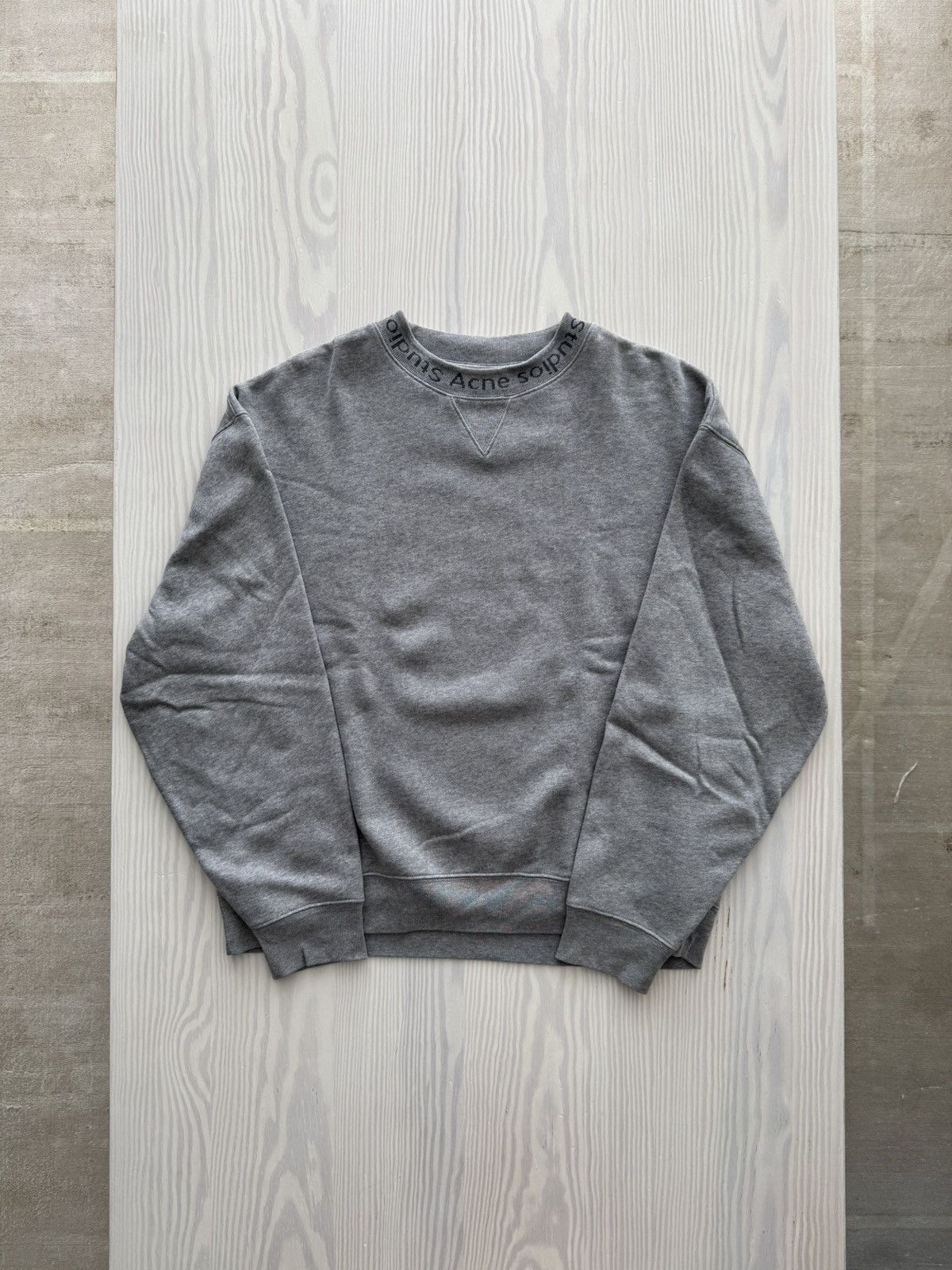 Acne Studios Acne Studios Flogho Sweatshirt (Grey) Size XS Size US XS / EU 42 / 0 - 1 Thumbnail