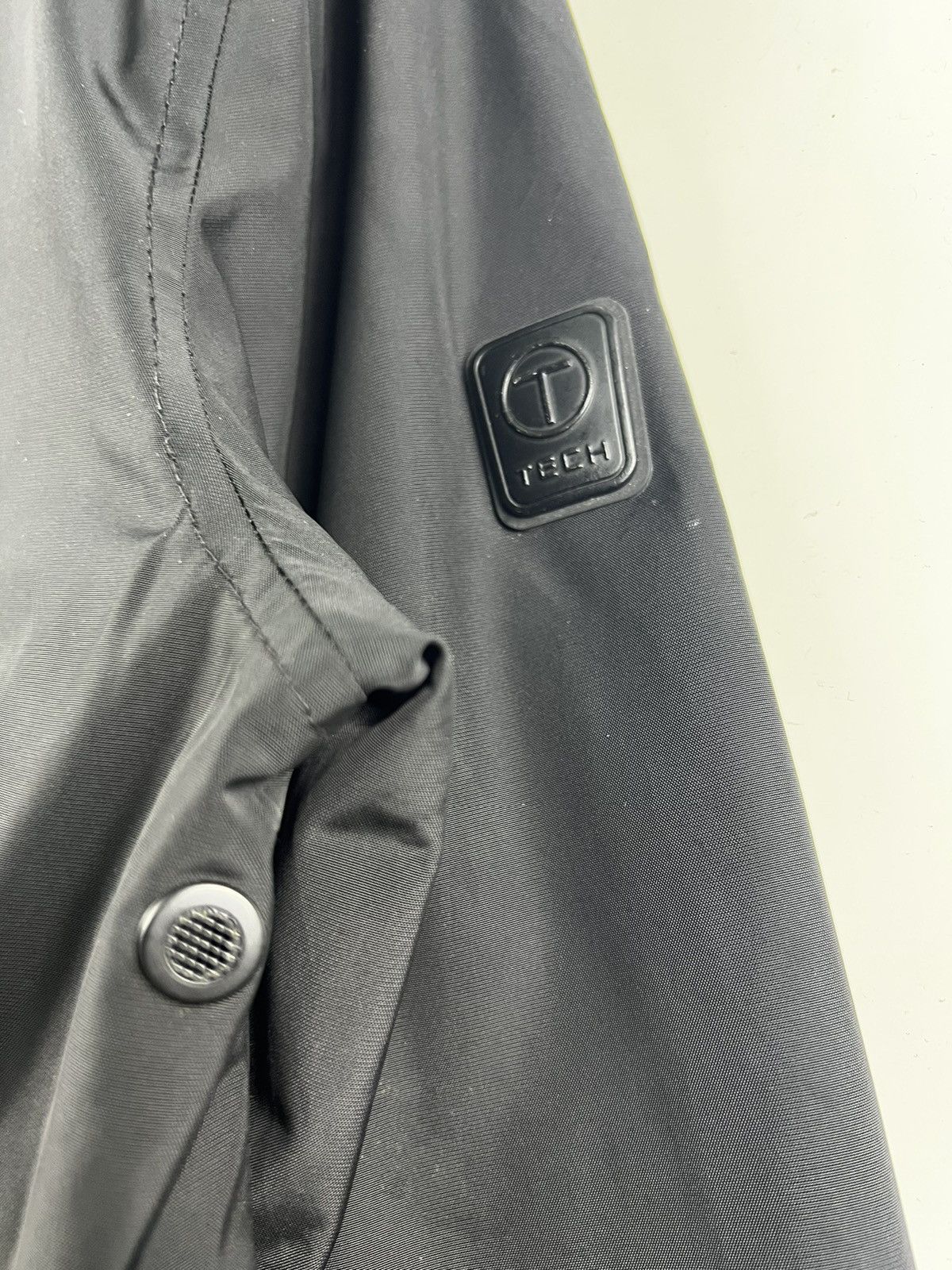Designer × Tumi 🔥 TUMI TECH HIDDEN HOODIE ZIPPER HEAVY JACKET - S Size US S / EU 44-46 / 1 - 7 Thumbnail