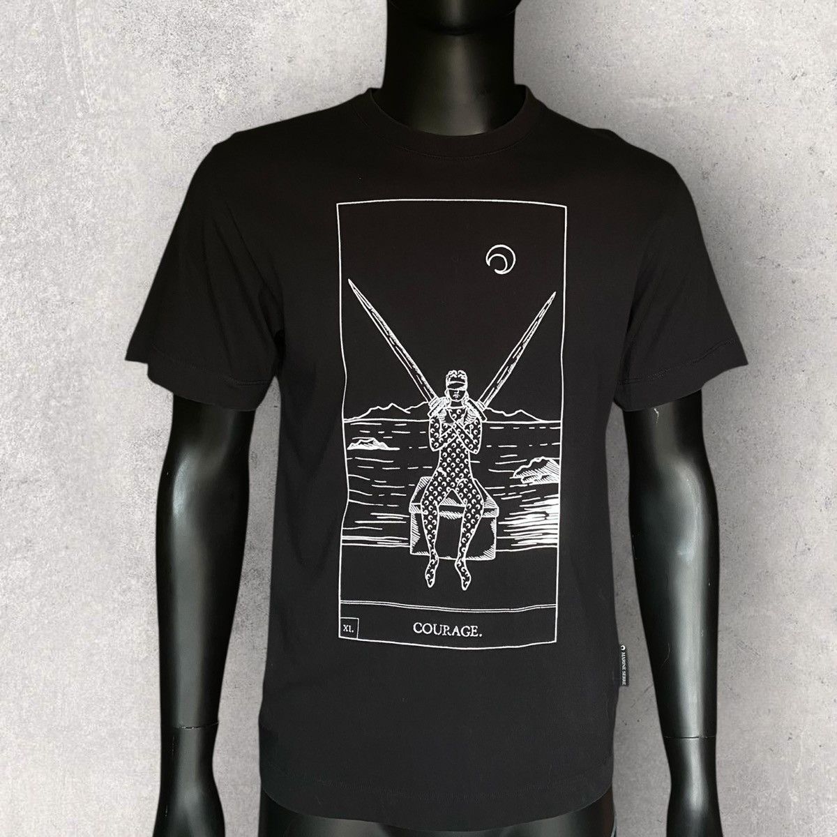 Marine Serre “Courage" tarot card print T Shirt Size US S / EU 44-46 / 1 - 1 Thumbnail