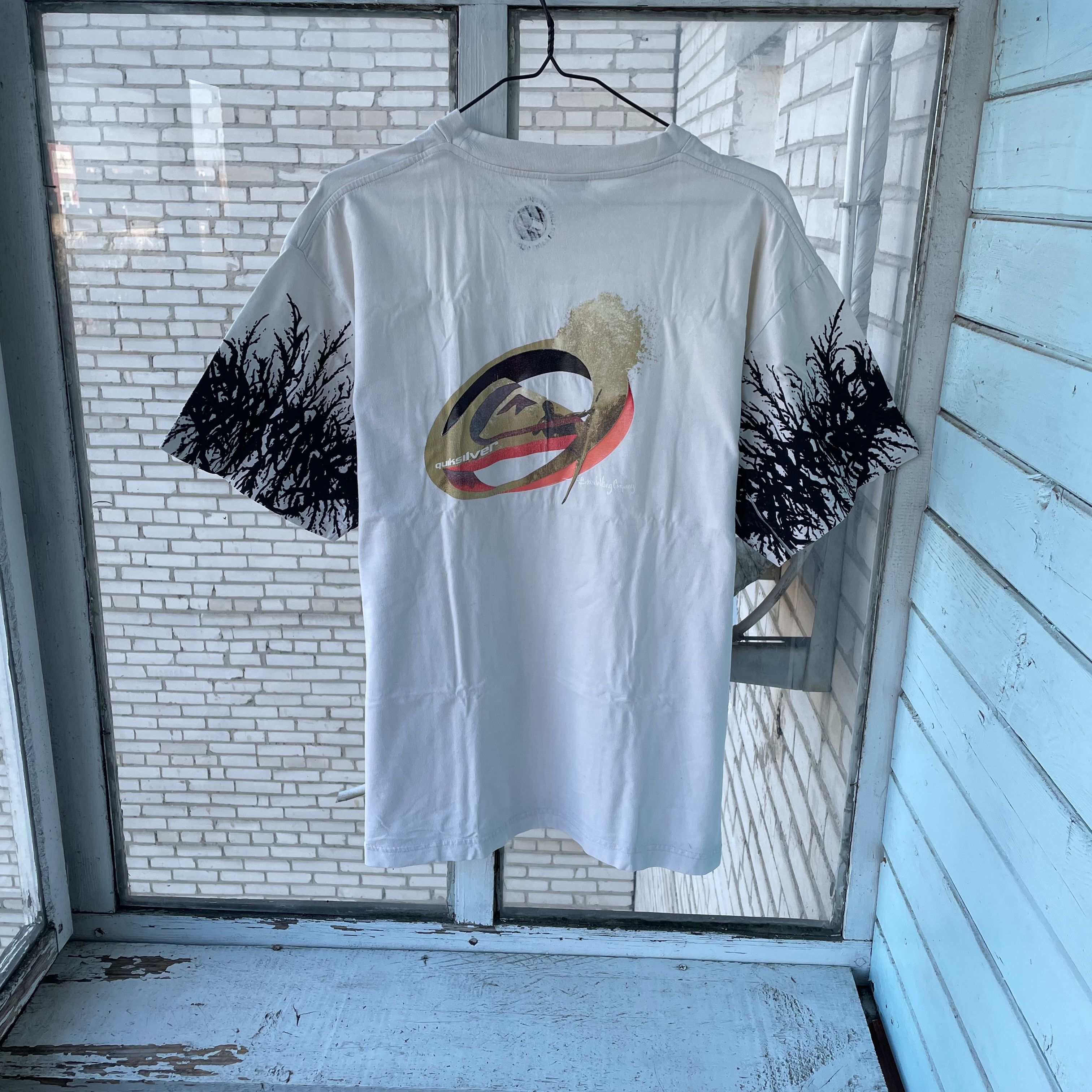 Quiksilver Custom quicksilver t shirt surfing opium y2k alt grunge Size US L / EU 52-54 / 3 - 2 Thumbnail