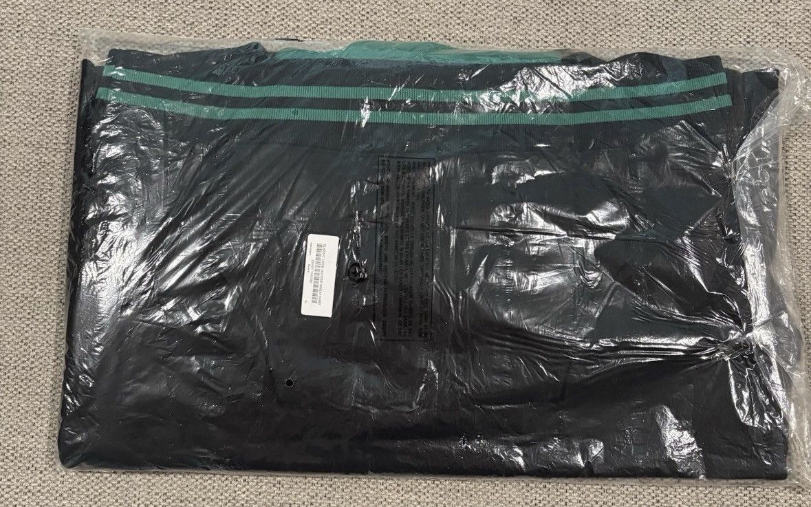 Supreme Supreme classic logo sweatshirt FW15 Size US XL / EU 56 / 4 - 3 Thumbnail