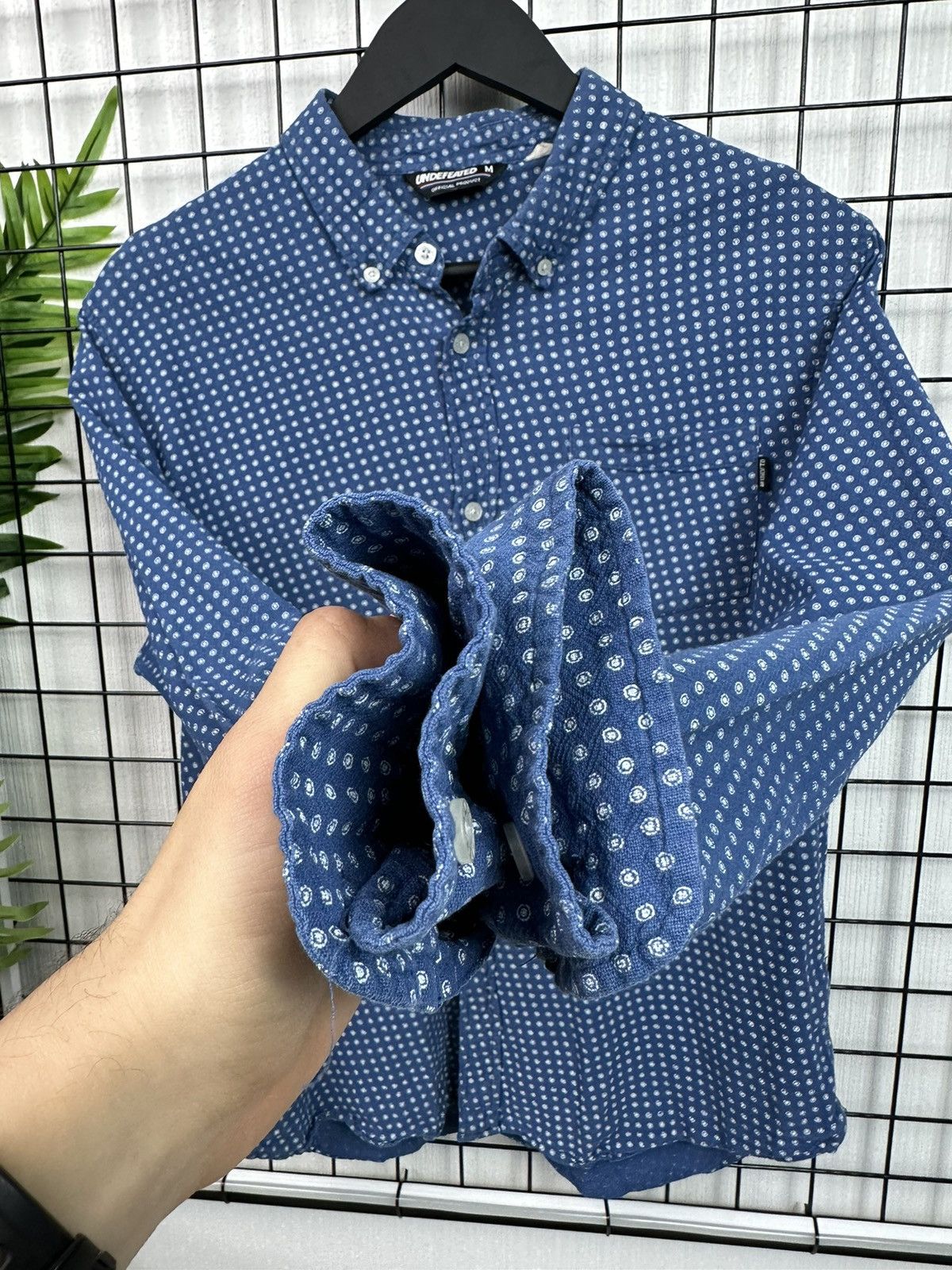 Undefeated Undefeated Button up shirt Men Blue printed Size US M / EU 48-50 / 2 - 10 Thumbnail