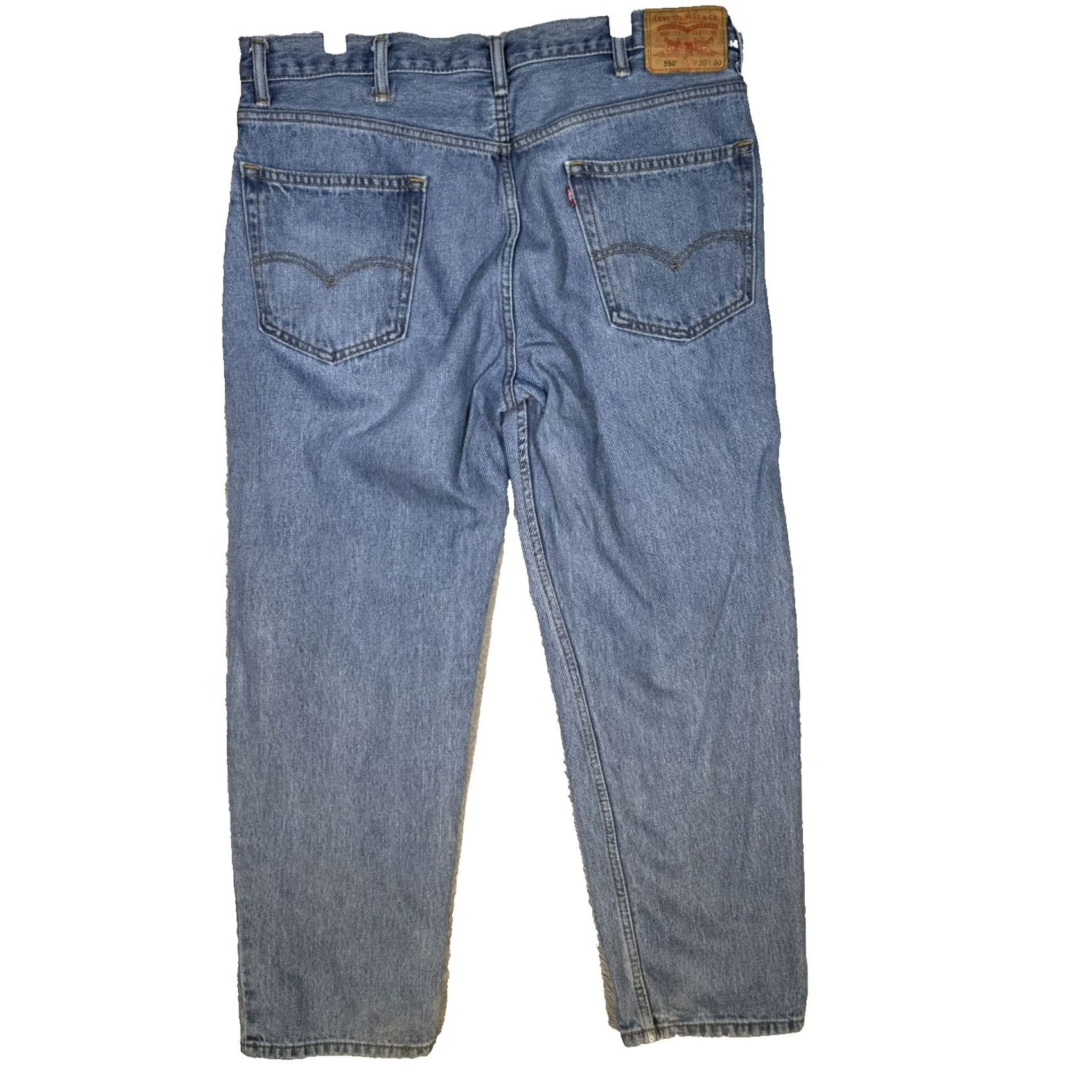 Levi's Levi’s 550 Relaxed Fit Jeans 38x30 Blue Denim Tapered Leg Zip Fly Mens Regular 550 jeans blue denim Size US 38 / EU 54 - 2 Thumbnail