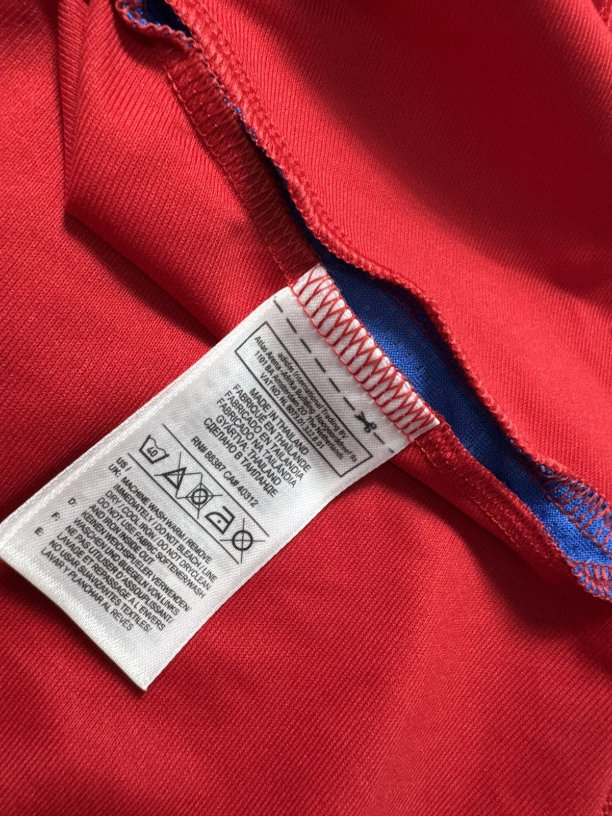 Adidas Adidas Spain Team 2010 Vintage Soccer Jersey Shirt Football Size US S / EU 44-46 / 1 - 9 Thumbnail