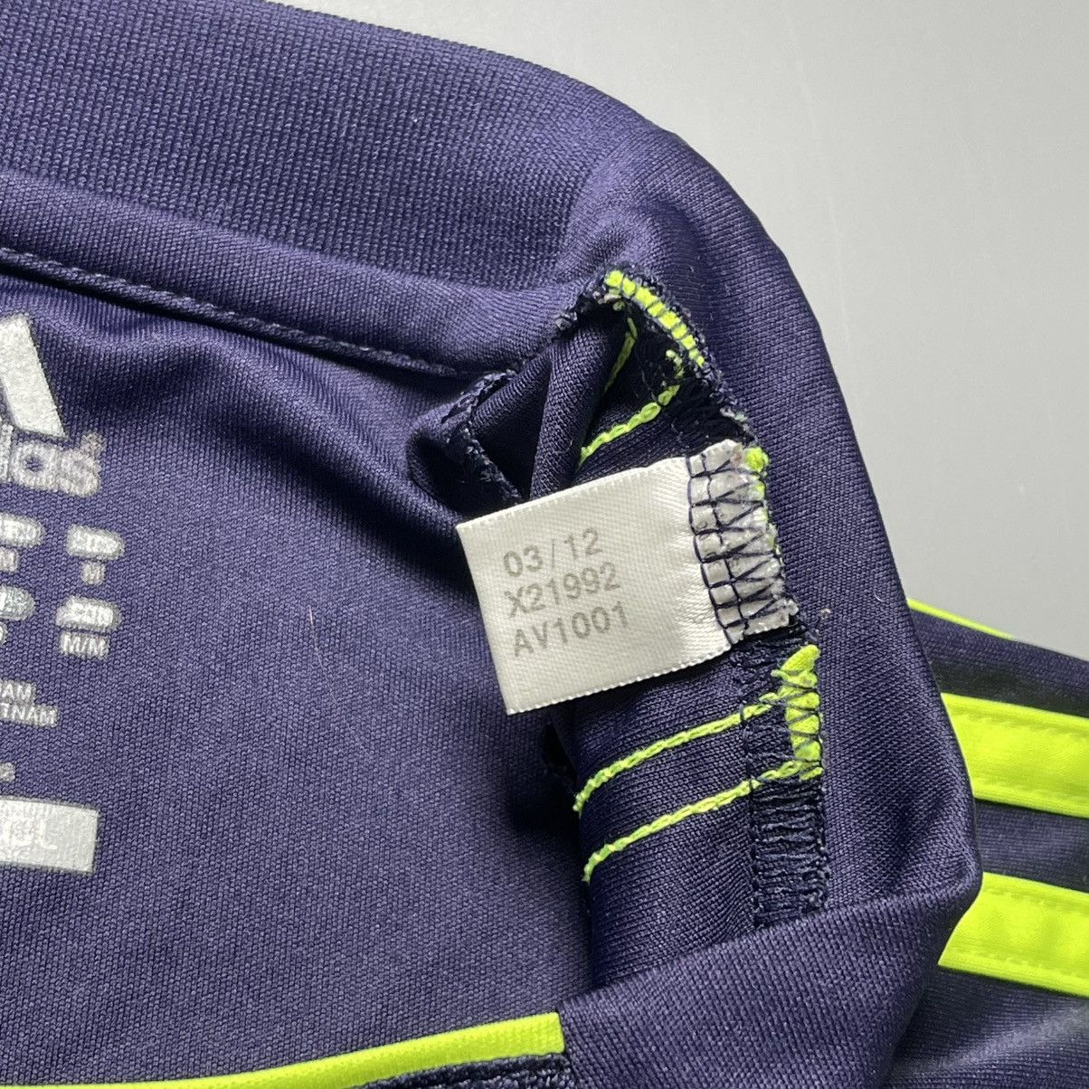 Adidas REAL MADRID 2012/2013 FOOTBALL AWAY JERSEY #7 RONALDO Size US M / EU 48-50 / 2 - 7 Thumbnail