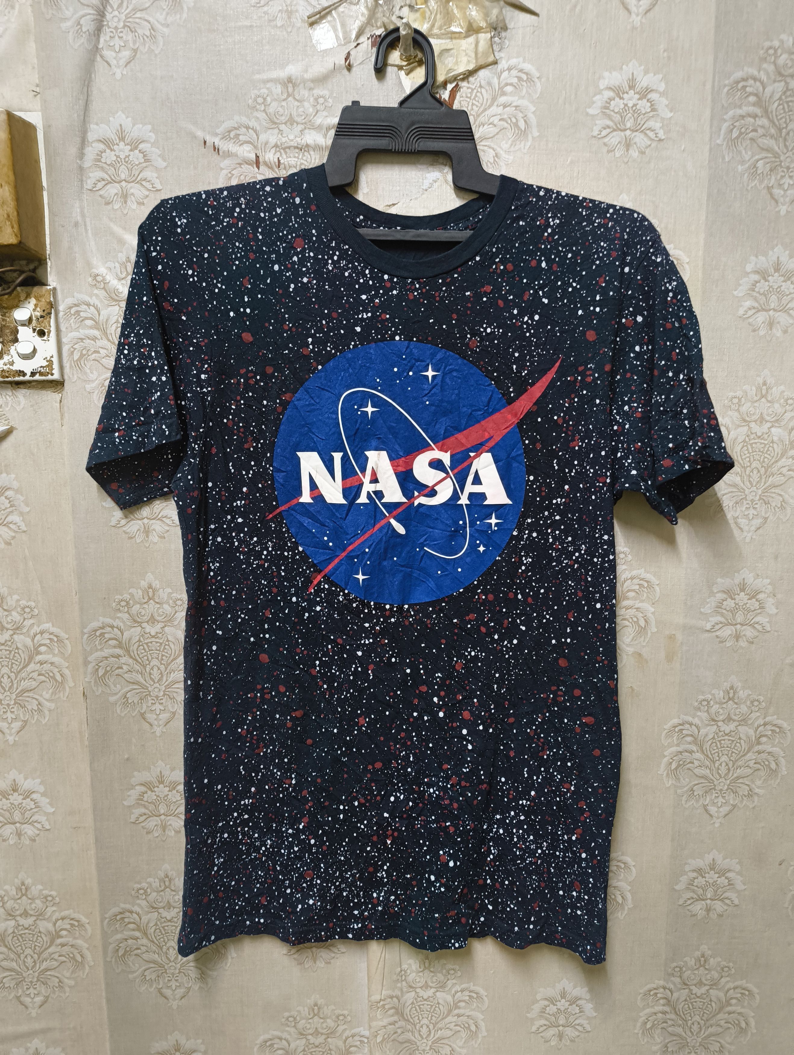 Band Tees × NASA NASA BUZZ ALDRIN ASTRONAUT TSHIRT Size US M / EU 48-50 / 2 - 3 Thumbnail