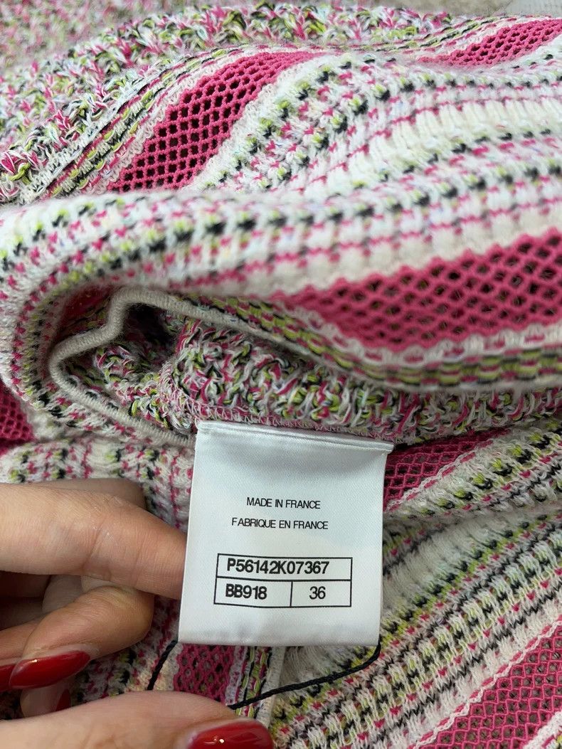 Chanel Chanel Pink mixed color round neck short sleeves Size XS / US 0-2 / IT 36-38 - 2 Thumbnail