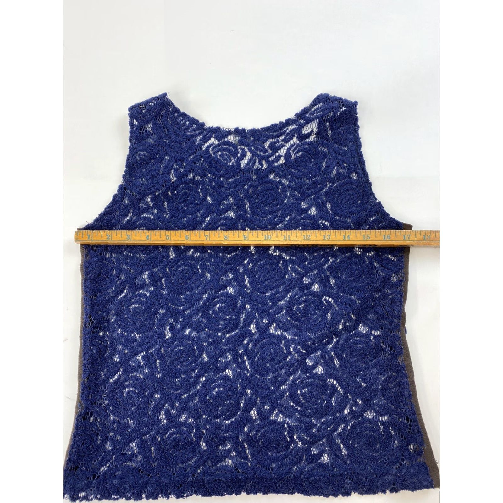 Vintage VINTAGE Bisou Bisou Top Womens Blouse Sleeveless Blue Embroidered Lace M Size M / US 6-8 / IT 42-44 - 3 Thumbnail