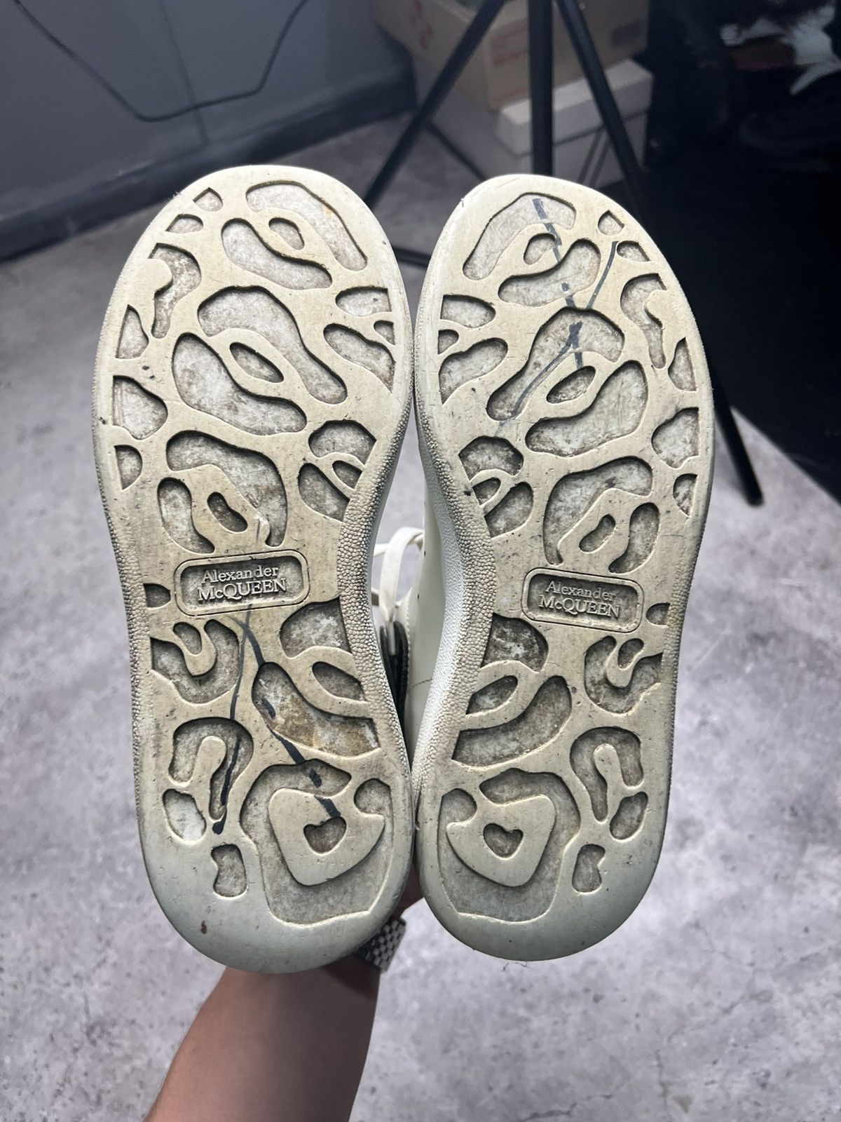 Alexander McQueen Alexander Mcqueen Oversized Sneakers Shoes Size US 7 / IT 37 - 6 Thumbnail