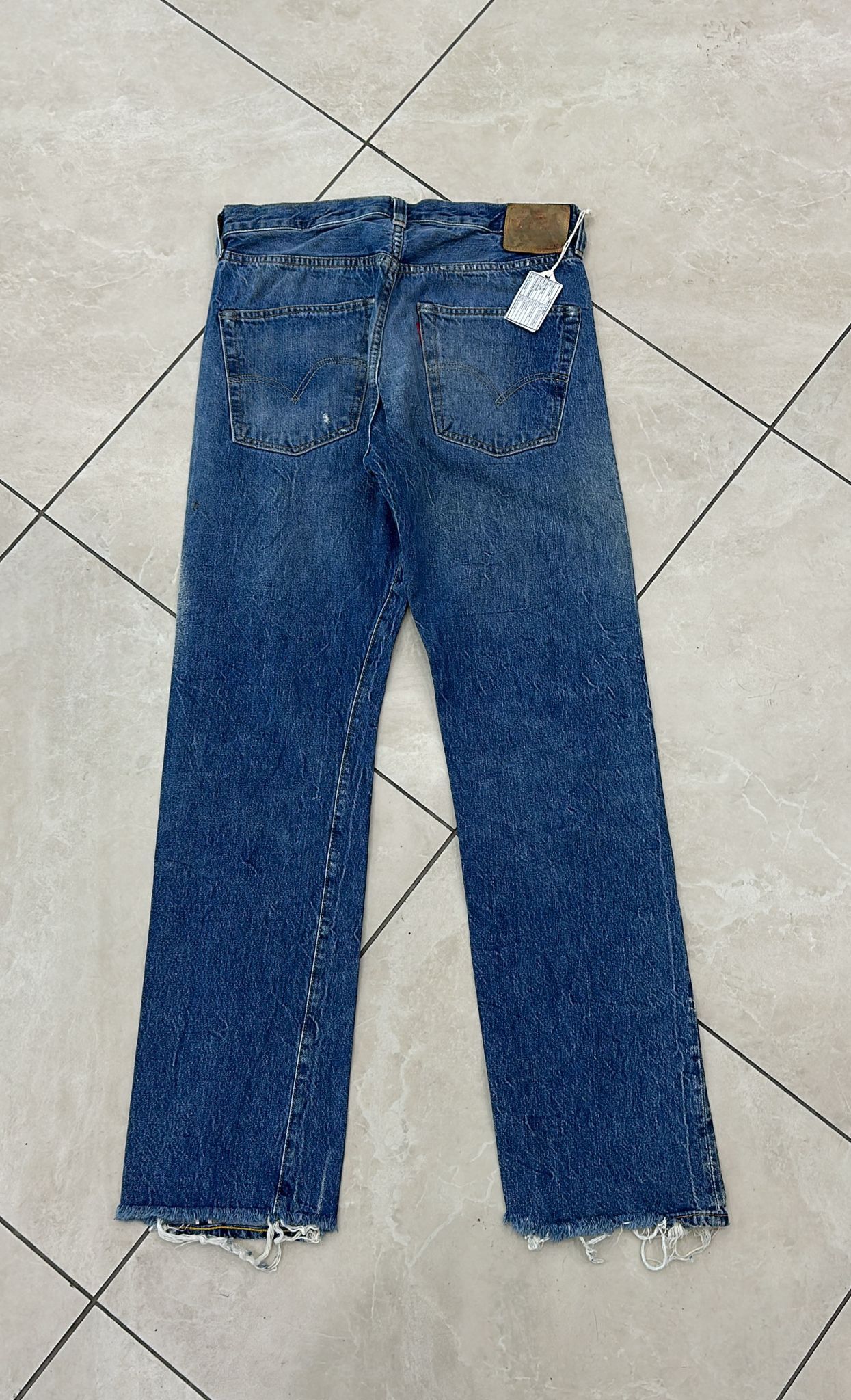 Levi's Vintage Clothing Levis LVC SAMPLE 501XX 1947 Selvedge Jeans W32/L32 Size US 32 / EU 48 - 2 Thumbnail