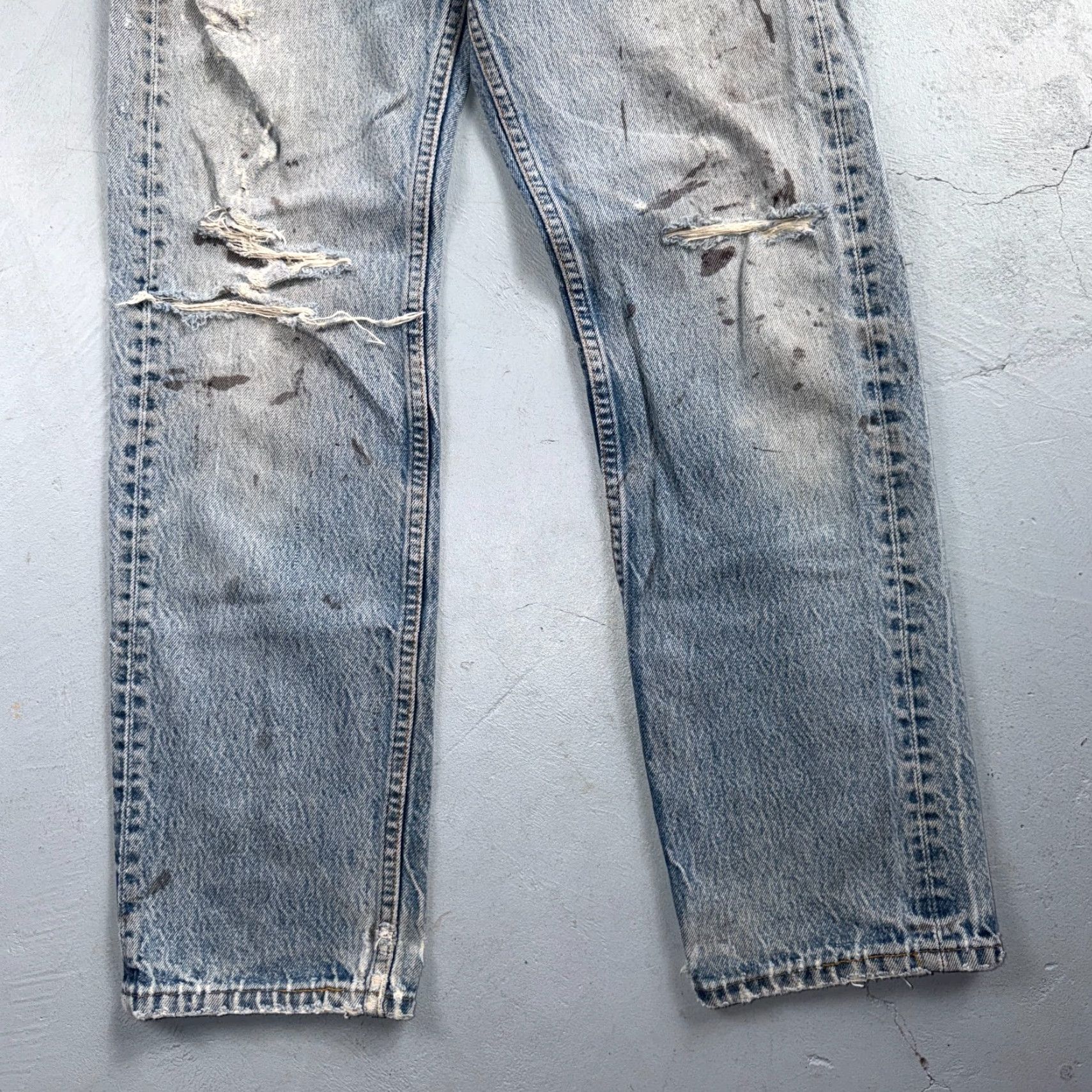 Levi's VINTAGE Levi's 501 Jeans Men USA 90s Light Blue 29x32 Straight Classic 5-Pocket Denim Cotton Size US 29 - 3 Thumbnail