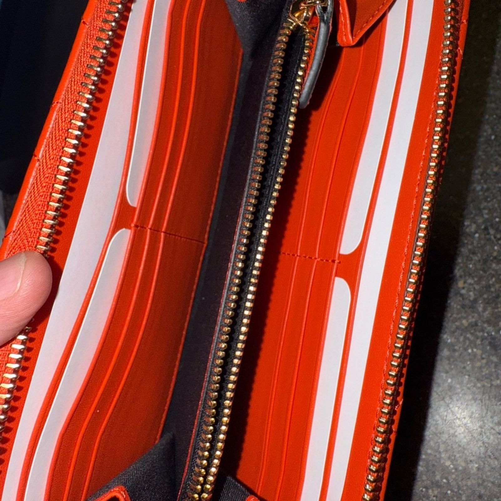 Versace Versace La Medusa Quilted Leather Long Zip Wallet- Coral Size ONE SIZE - 3 Thumbnail