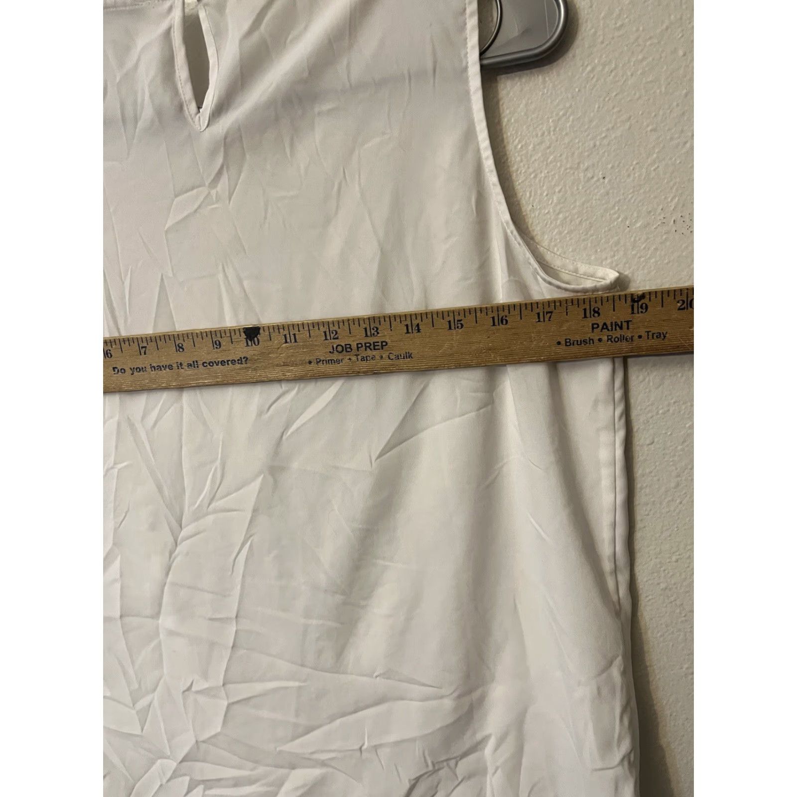 Calvin Klein Calvin Klein Womens Key Hole Sleeveless Pleated Blouse White Size Small Size S / US 4 / IT 40 - 3 Thumbnail