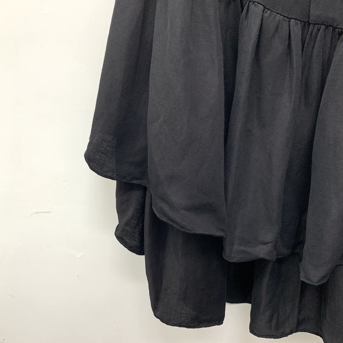AMI Ami, Black Lapel Short Sleeve Irregular Hem Dress K26WX Size S / US 4 / IT 40 - 5 Thumbnail
