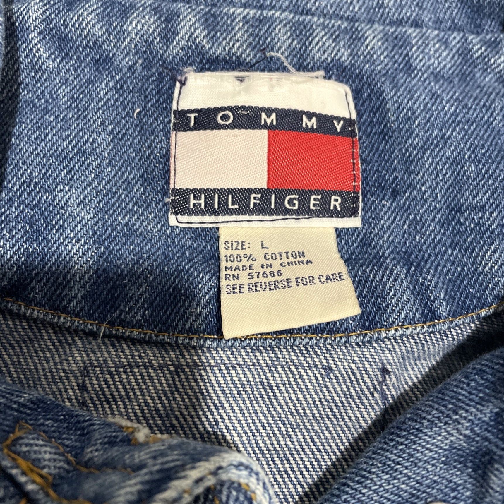 Tommy Hilfiger VINTAGE Tommy Hilfiger Denim Jacket Ladies Size L Blue Cropped Long Sleeve Pockets Womens Size L / US 10 / IT 46 - 2 Thumbnail