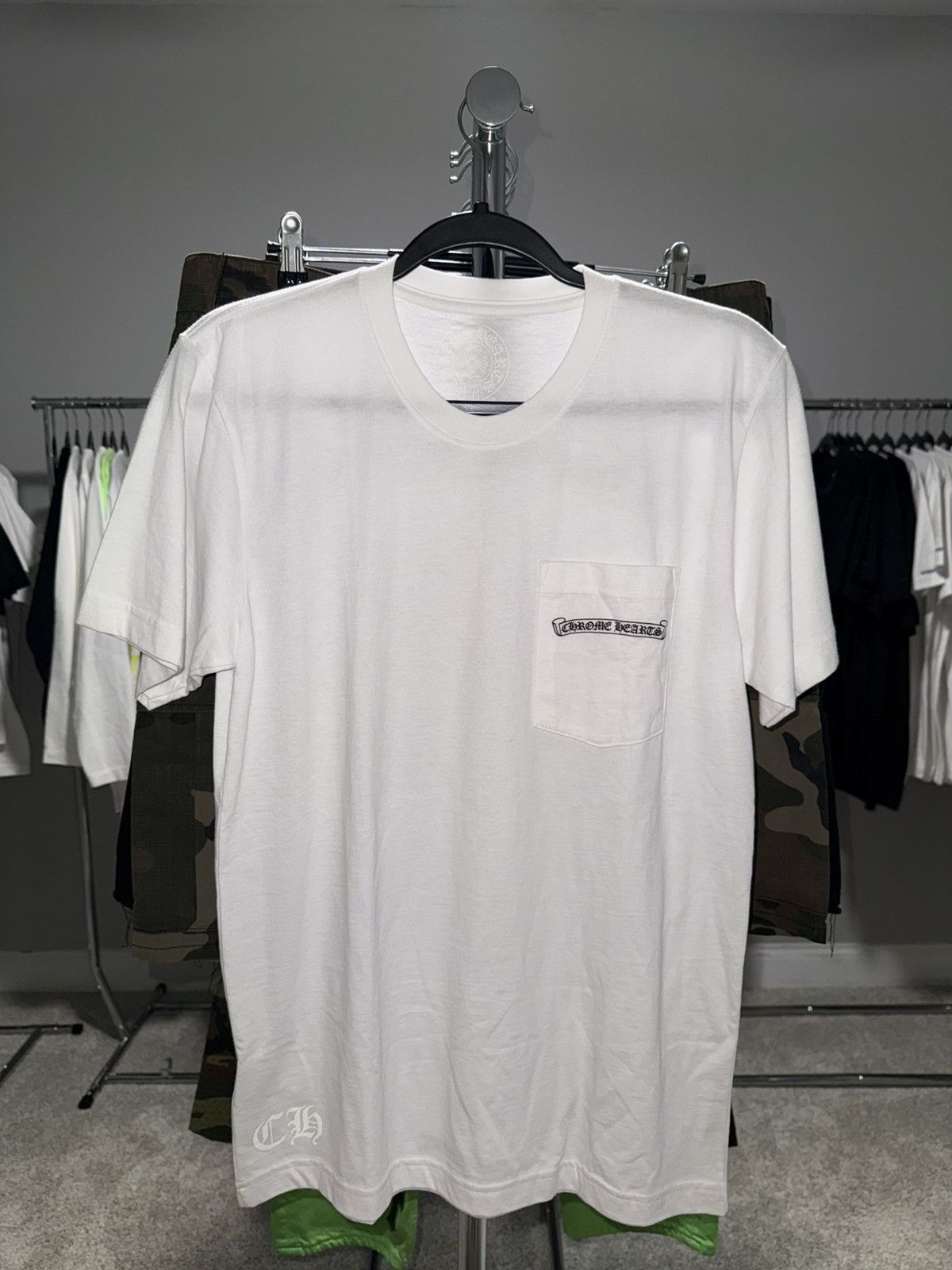 Chrome Hearts Chrome Hearts White Scroll Logo Pocket S/s Size US L / EU 52-54 / 3 - 2 Thumbnail