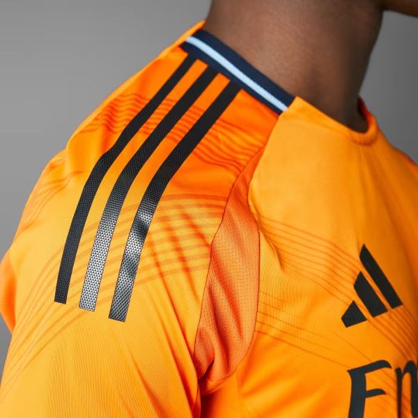 Nike Adidas Real Madrid 2024/25 Authentic Away Jersey Kit Size US M / EU 48-50 / 2 - 4 Thumbnail