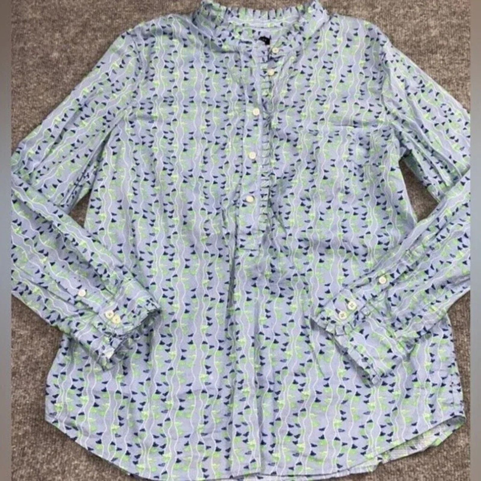 The Unbranded Brand Talbots partial button front blouse with ruffle detail Small Size S / US 4 / IT 40 - 1 Thumbnail