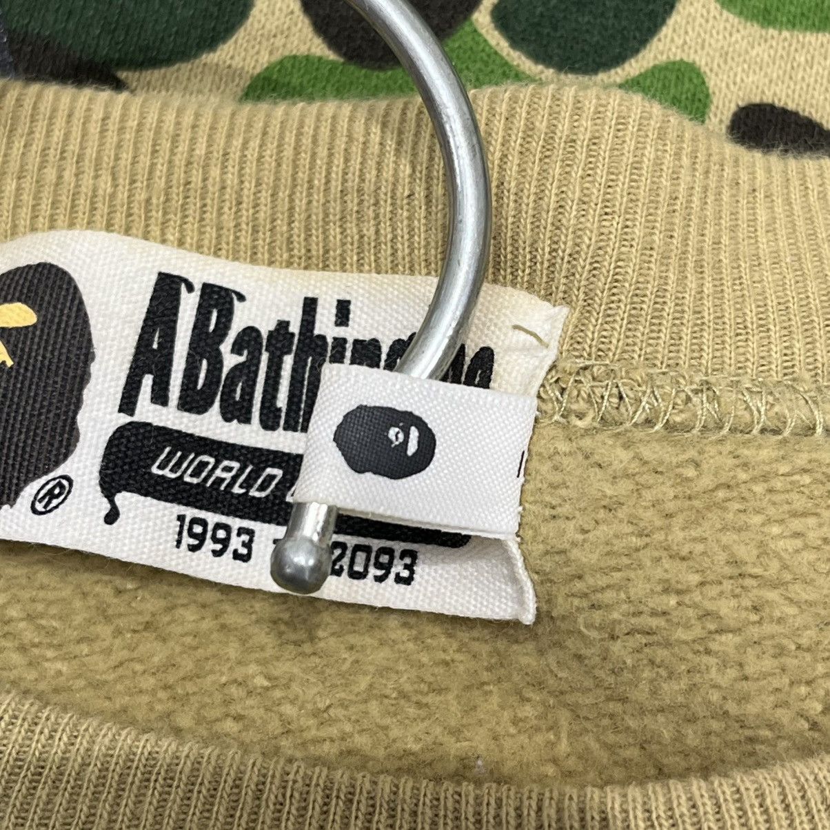 Bape Bape Camo Crewneck Green Size US XL / EU 56 / 4 - 7 Thumbnail