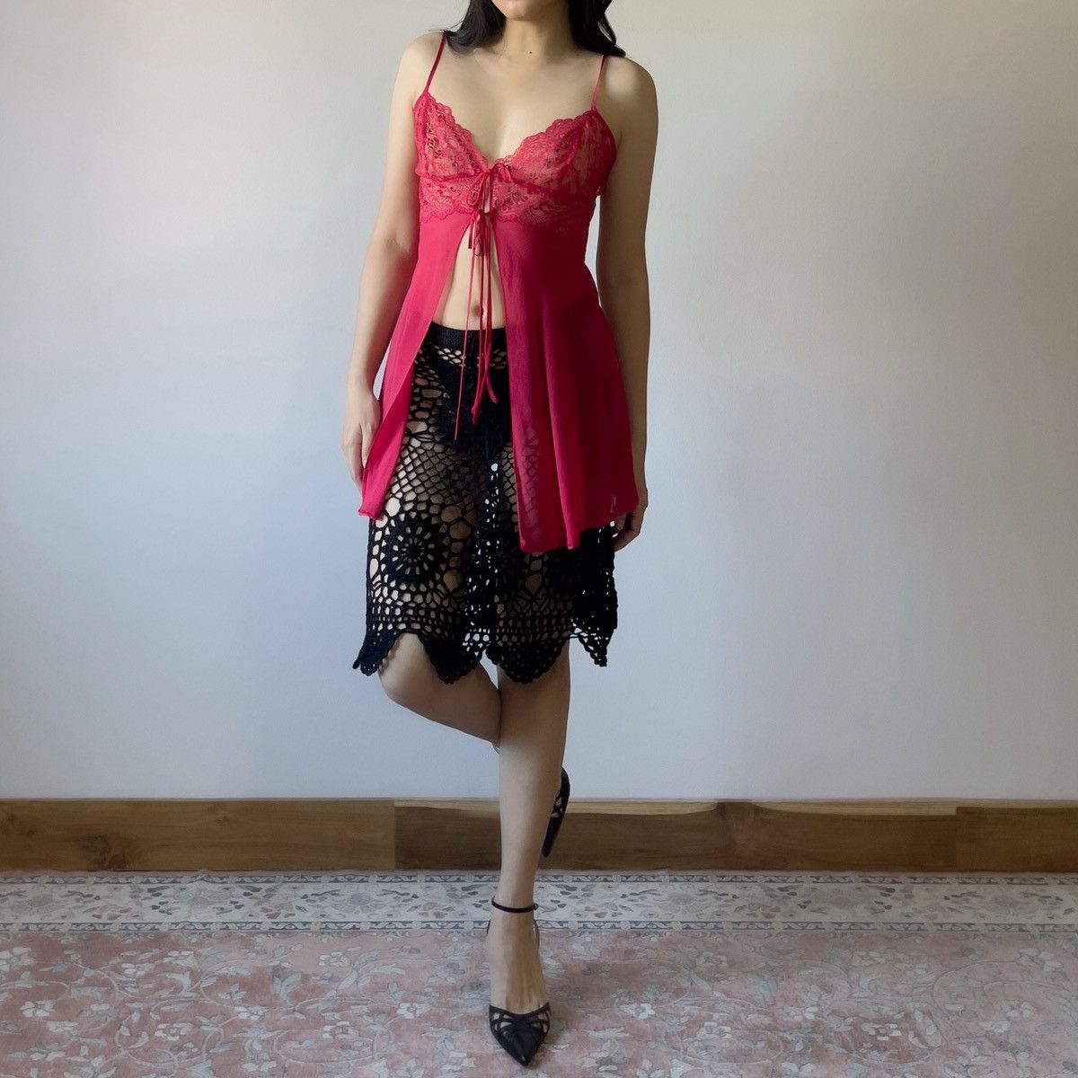 Victoria's Secret Victoria’s Secret Red Lace & Silk Sheer Camisole (M) Size M / US 6-8 / IT 42-44 - 4 Thumbnail
