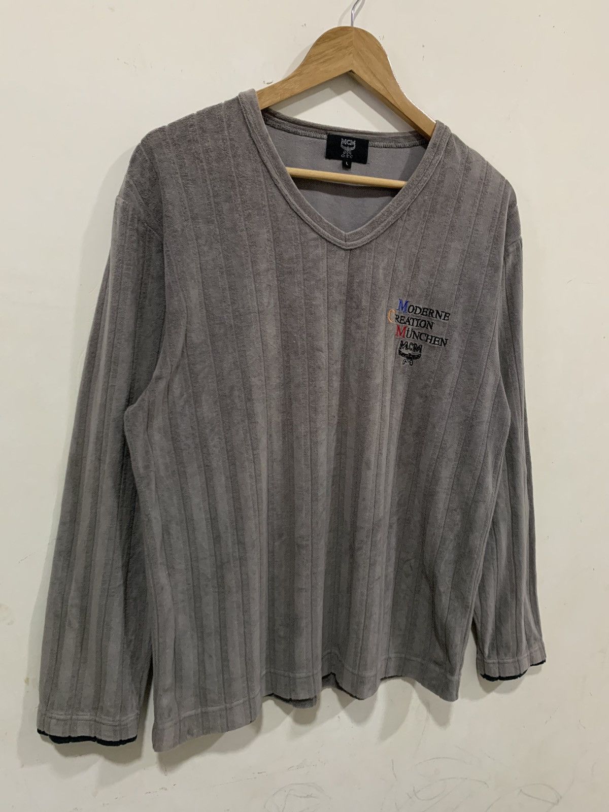 MCM Modern Creation Munchen MCM Long Sleeve Size US L / EU 52-54 / 3 - 2 Thumbnail