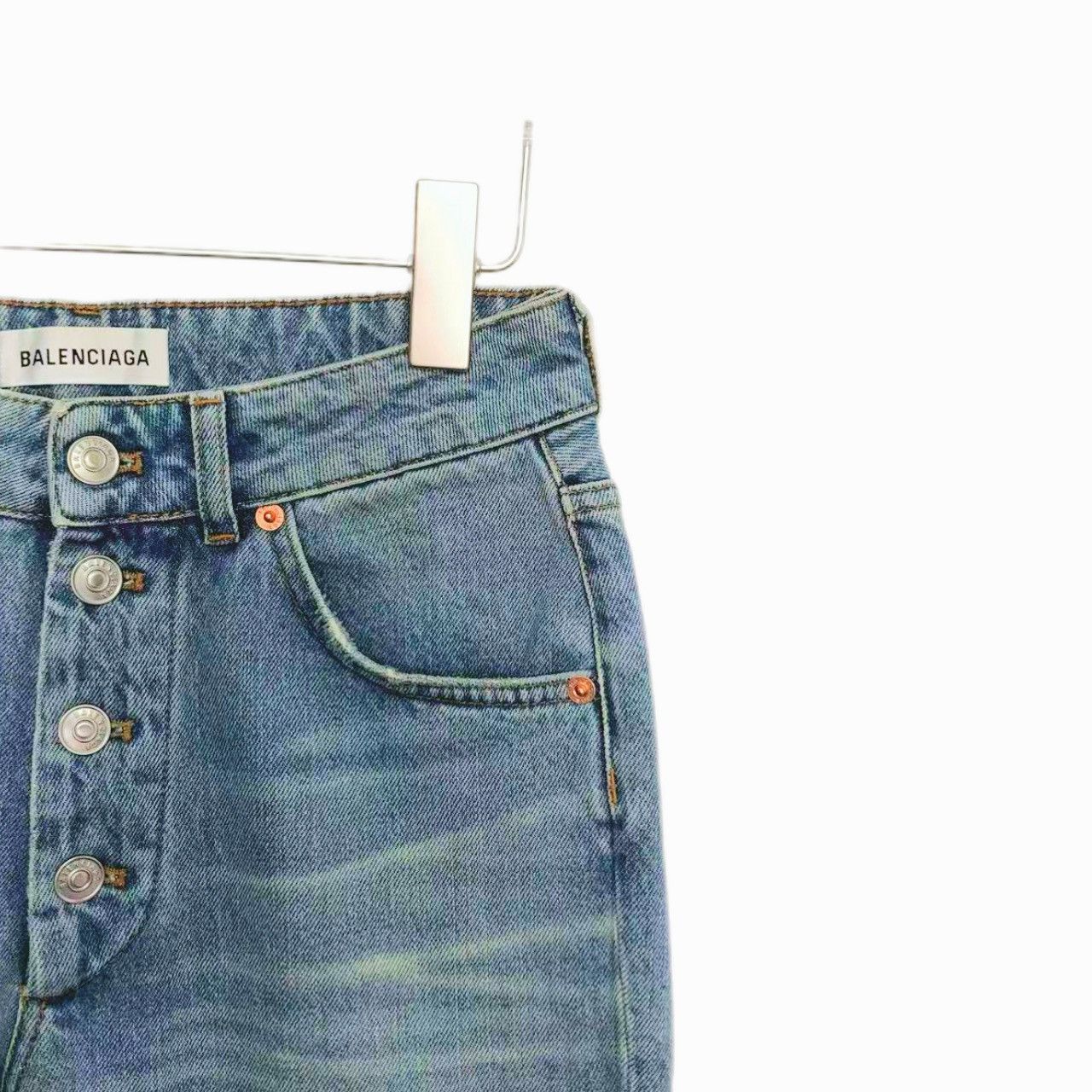 Balenciaga Balenciaga Vintage Button Side Pocket Tapered Jeans K26WX Size 26" / US 2 / IT 38 - 3 Thumbnail