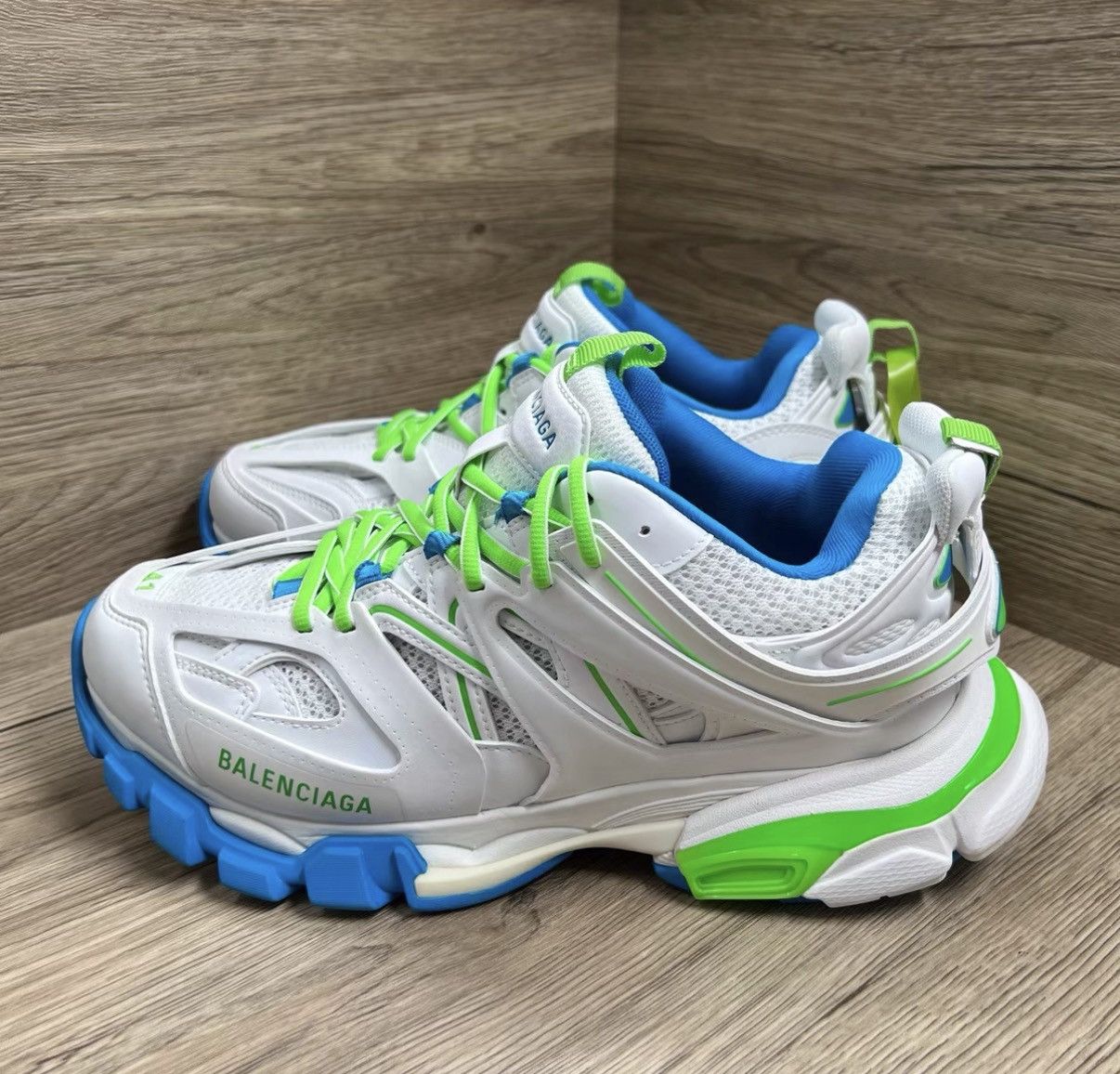 Balenciaga Balenciaga Track White Green Blue Dad Sneakers J41 Size US 8 / EU 41 - 1 Thumbnail