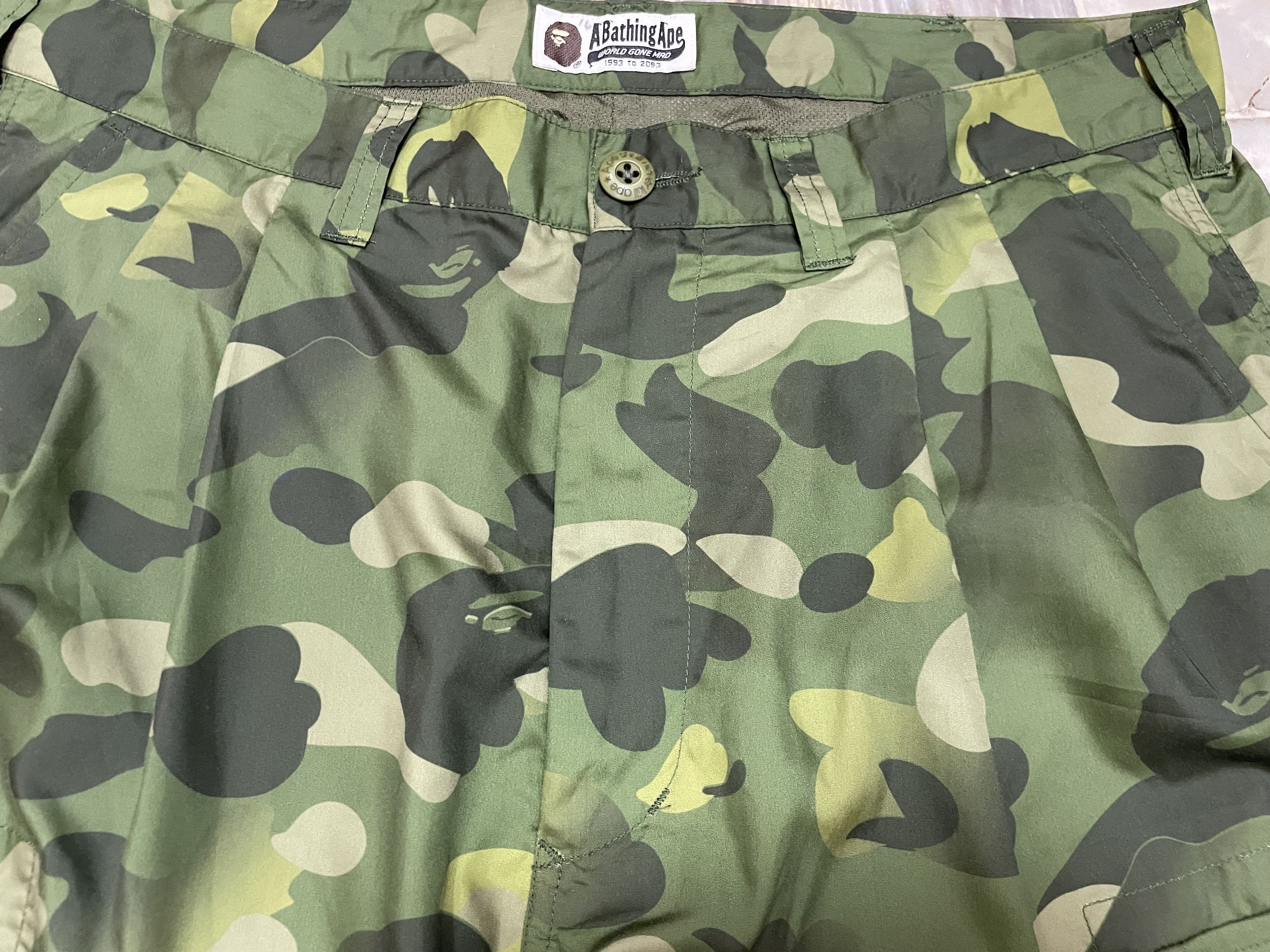 Bape Bape Color Camo Green - Cargo Cropped Nylon Pants Size US 34 / EU 50 - 4 Thumbnail
