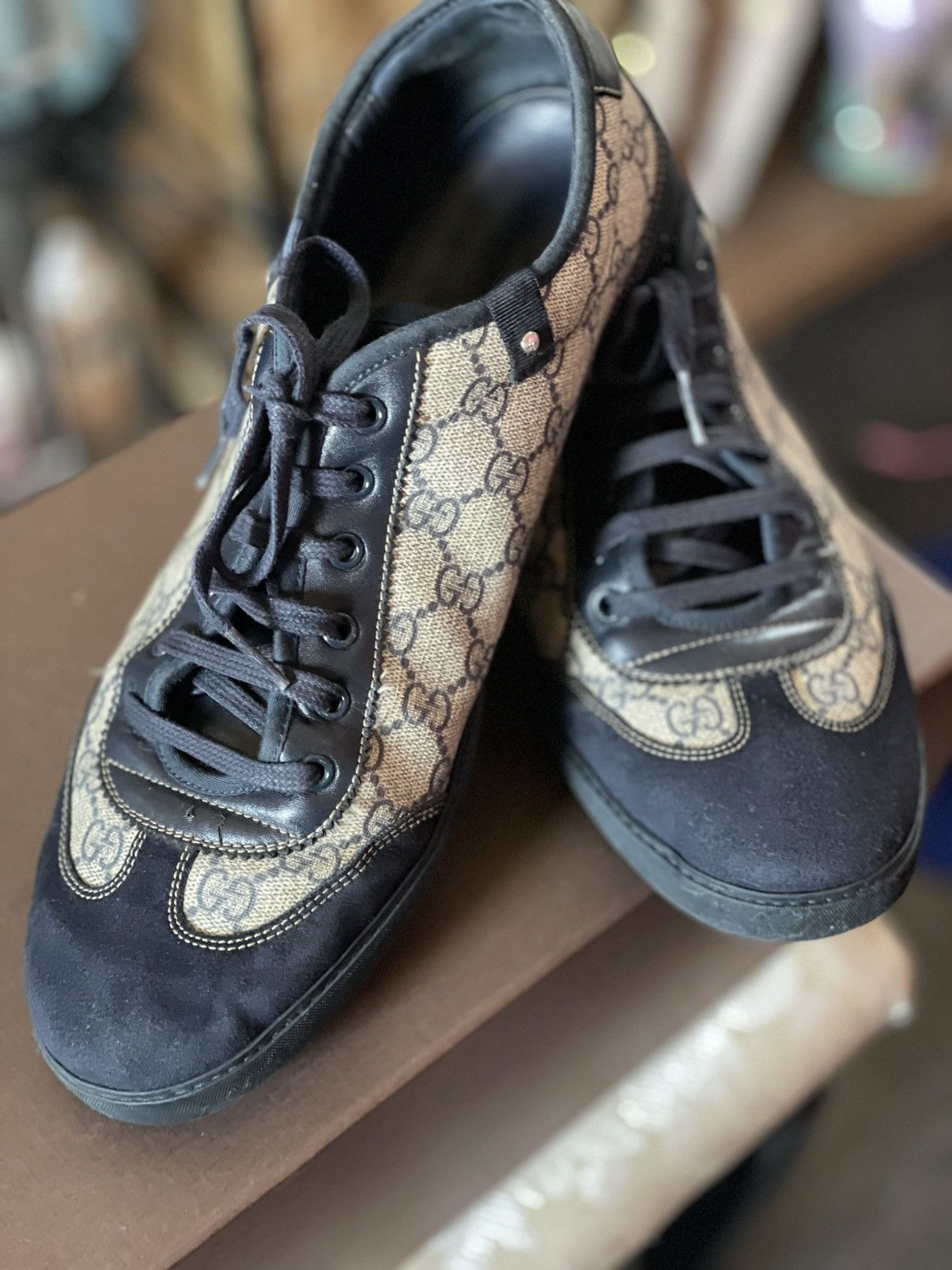 Gucci Gucci Lowtop Sneakers Size 12 with box and dust bag Size US 12 / EU 45 - 10 Thumbnail