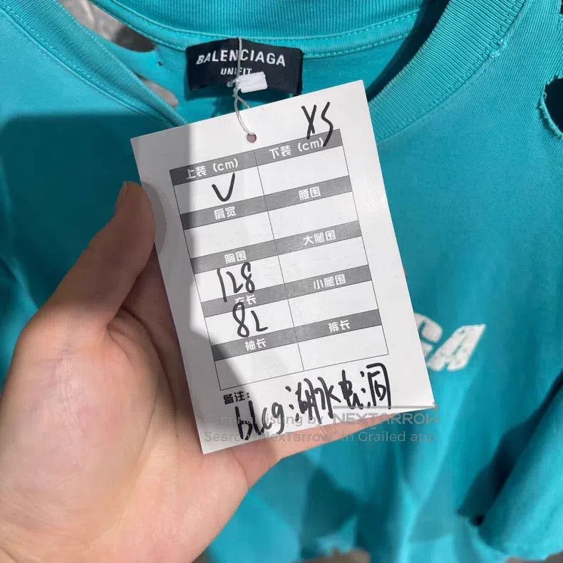 Balenciaga Balenciaga Lake green hole logo short-sleeve Size US XS / EU 42 / 0 - 7 Thumbnail