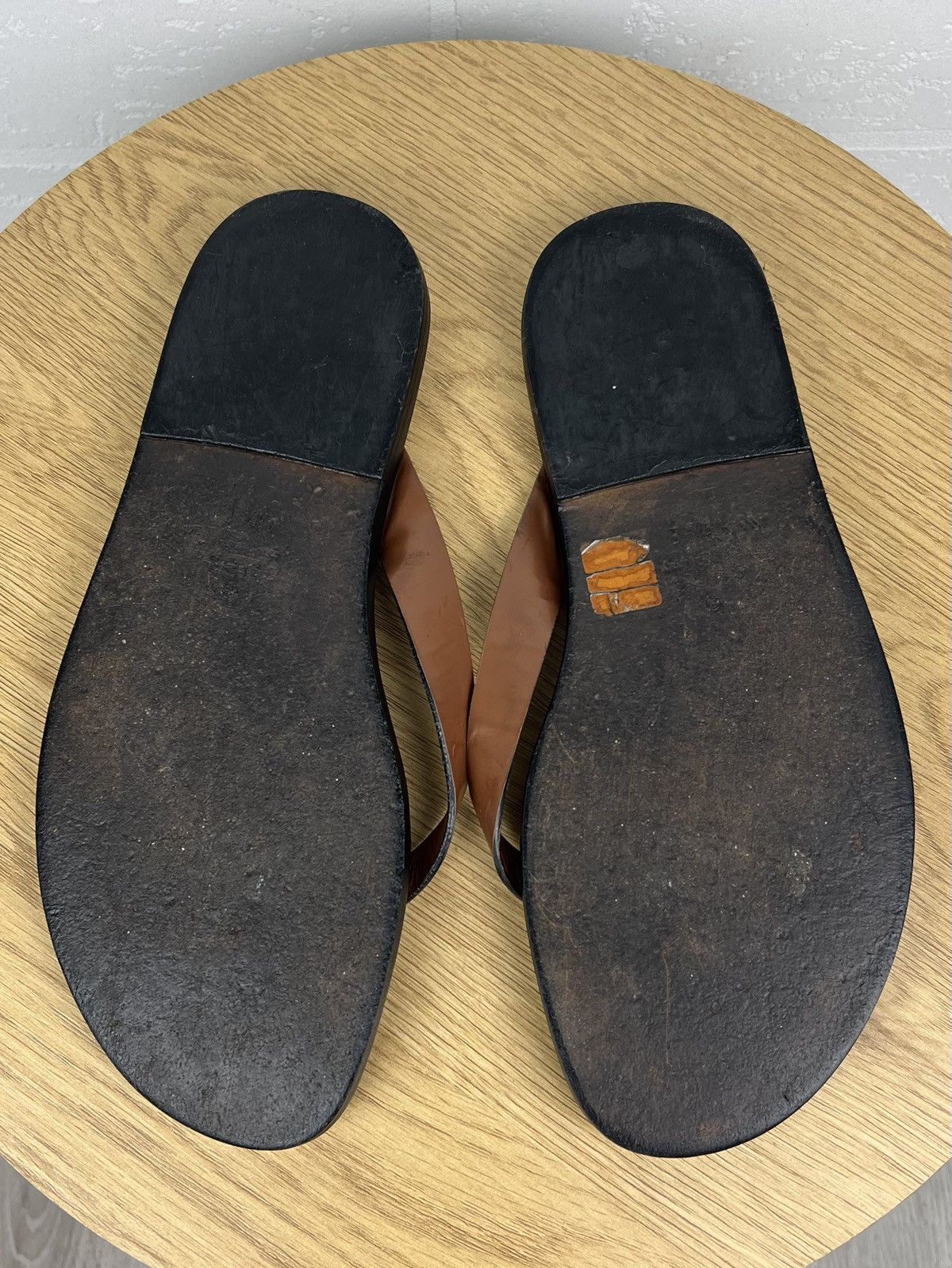 Gucci GUCCI Sandals Leather Flip Flop Shoes Metal Logo Black Men’s Size US 8.5 / EU 41-42 - 9 Thumbnail