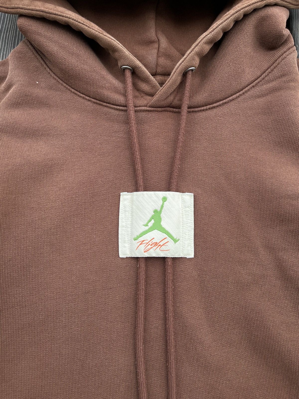 Jordan Brand Vintage Nike Air Jordan x Titan Brown Hoodie Baggy Boxy Fit Size US S / EU 44-46 / 1 - 3 Thumbnail