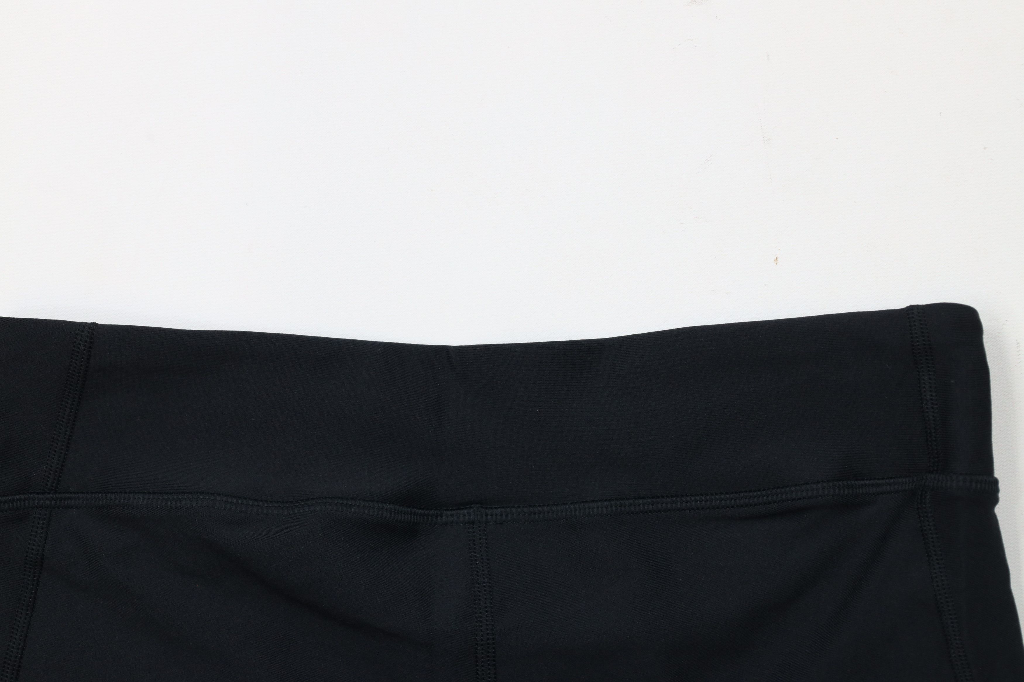 Under Armour × Vintage New Under Armour HeatGear Compression Spandex Shorts Black Size 29" - 7 Thumbnail