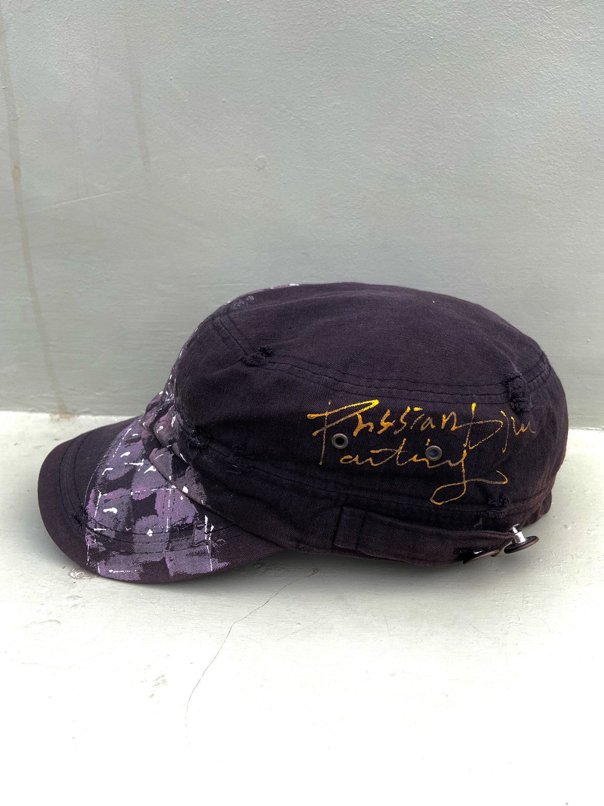 Hysteric Glamour 2000s patrol hat painting Watch Size ONE SIZE - 5 Thumbnail