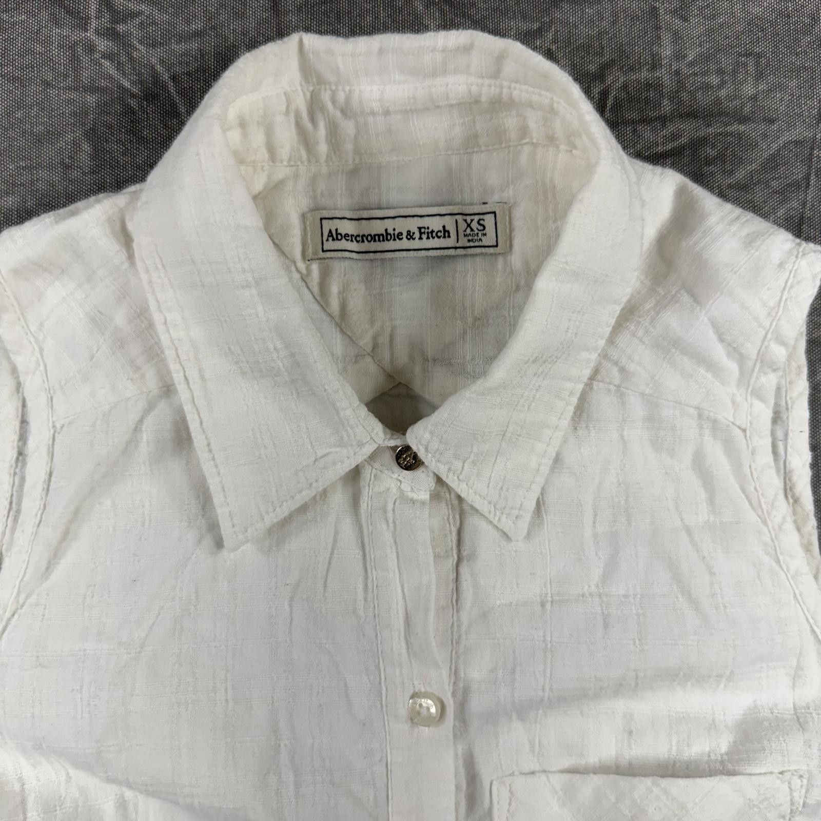 Abercrombie & Fitch Abercrombie Romper Women's XS White sleeveless button-down Size 26" / US 2 / IT 38 - 2 Thumbnail